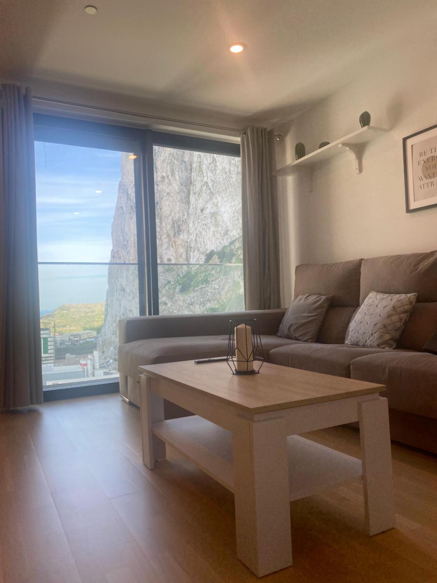 Cp Top Floor Luxury Studio With Spa And Pool Gibraltar Exteriör bild